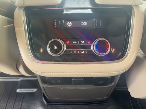 Used 2020 Lincoln Navigator Reserve w/ Equipment Group 208A Reserve AWD/4WD image 22