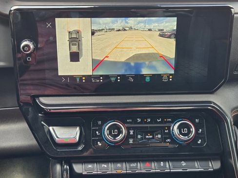 Used 2023 GMC Sierra 1500 AT4 w/ AT4 Premium Package image 14