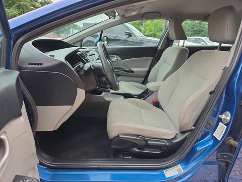 Used 2013 Honda Civic LX image 17