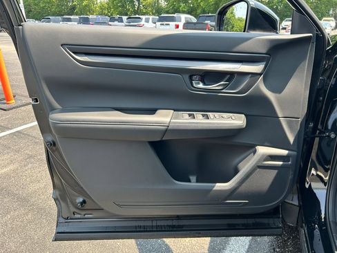Used 2026 Honda CR-V EX image 18