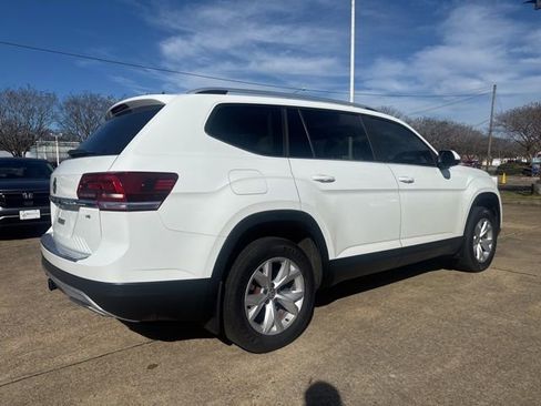 Used 2019 Volkswagen Atlas SE w/ Towing Package image 5