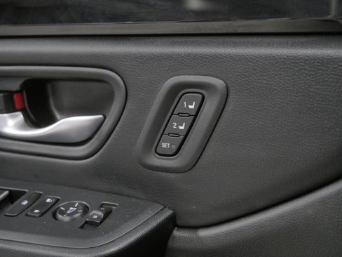 Used 2024 Honda Pilot EX-L image 33