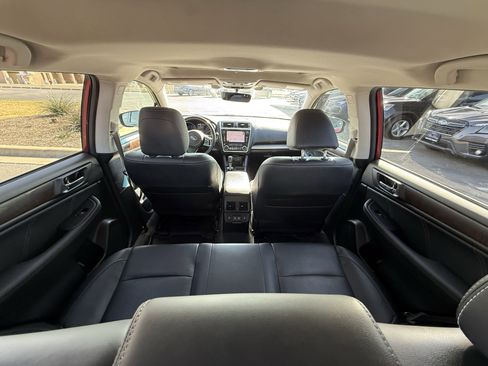 Used 2019 Subaru Outback 3.6R Limited w/ Popular Package #2 image 11