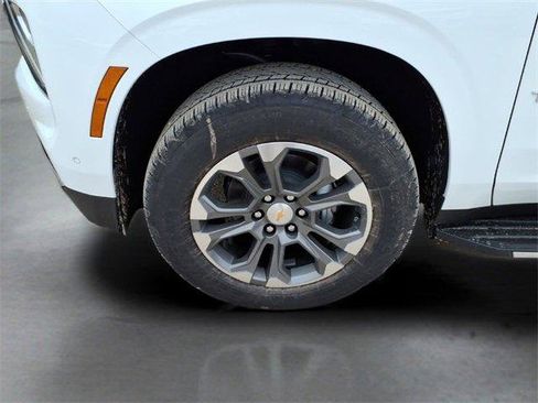 New 2026 Chevrolet Tahoe LS image 9