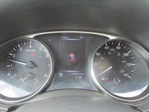 Used 2014 Nissan Rogue SL image 27