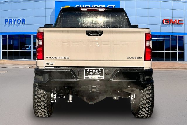 New 2026 Chevrolet Silverado 2500 Custom w/ Custom Value Package AWD/4WD image 4