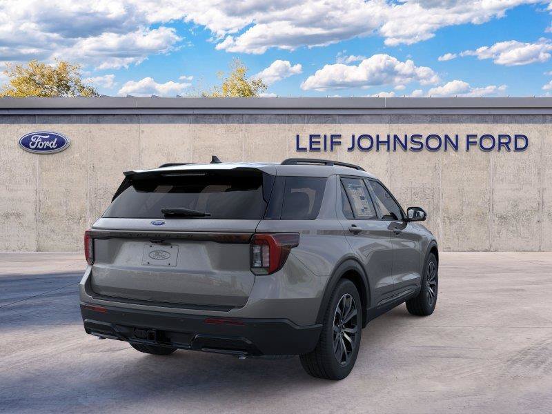 New 2026 Ford Explorer ST-Line w/ Premium Package RWD image 8