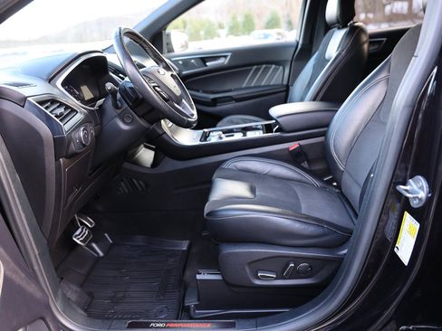 Used 2019 Ford Edge ST w/ Convenience Package image 19