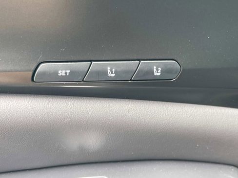 New 2025 Kia Carnival SX Prestige image 28