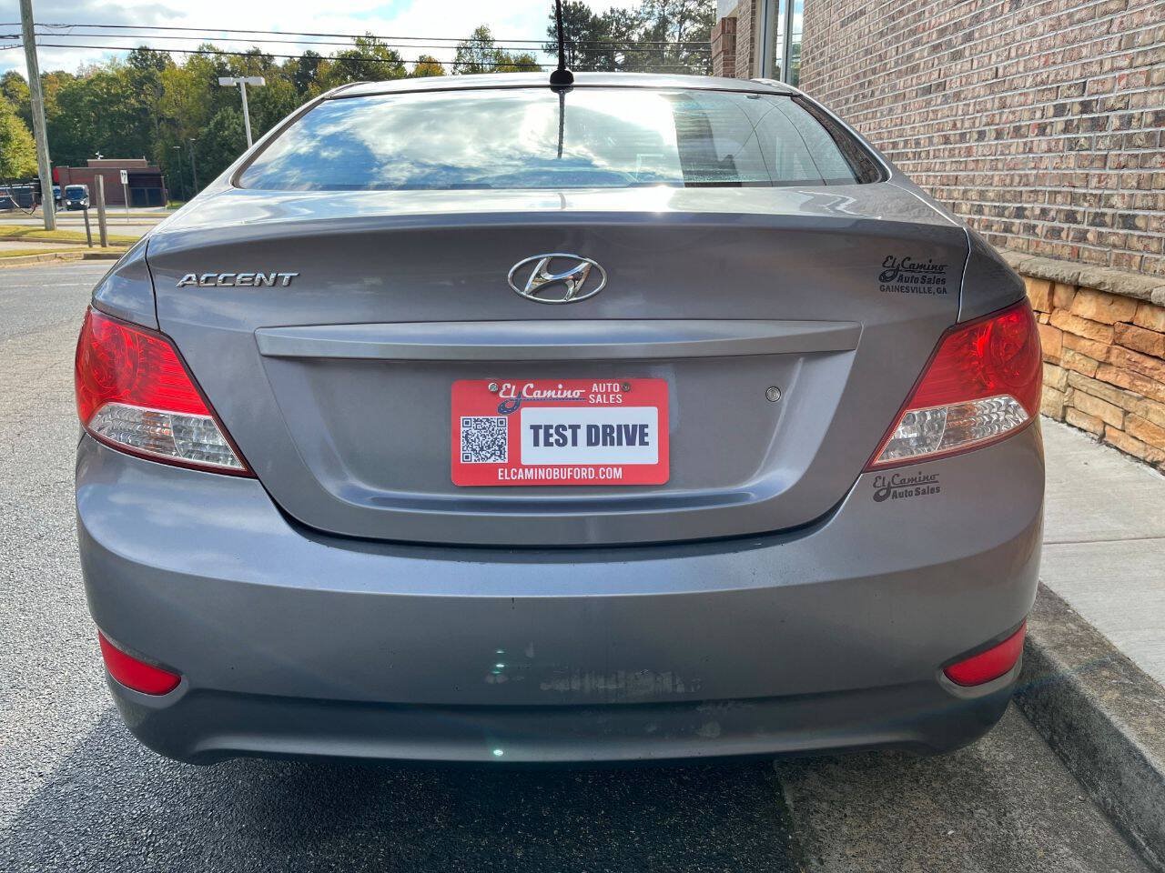 Used 2013 Hyundai Accent GLS FWD image 4