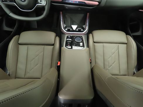 Used 2026 BMW X3 xDrive30i w/ Premium Package AWD/4WD image 18
