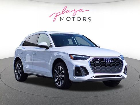 Used 2023 Audi Q5 2.0T Prestige w/ Prestige Package AWD/4WD image 3