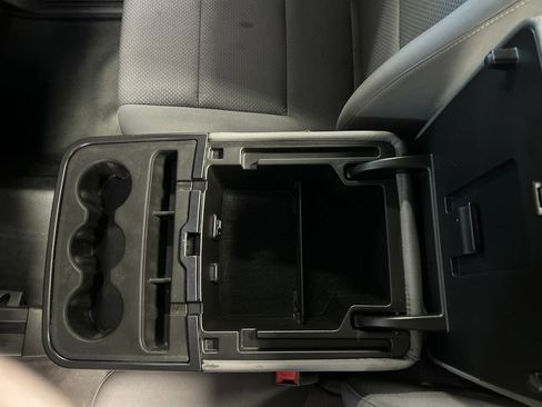 Used 2017 GMC Sierra 1500 4x4 Regular Cab image 24