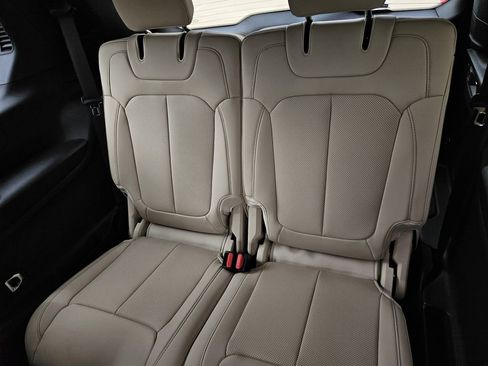 New 2026 Jeep Grand Cherokee L Limited image 15