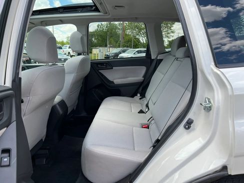 Used 2015 Subaru Forester 2.5i Premium w/ All-Weather Package AWD/4WD image 24