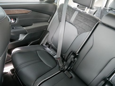 New 2026 Honda Pilot Elite image 12