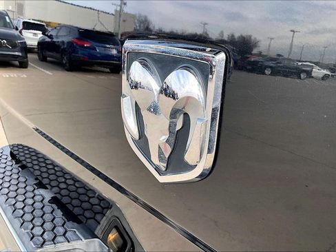 Used 2017 RAM 1500 Lone Star image 40