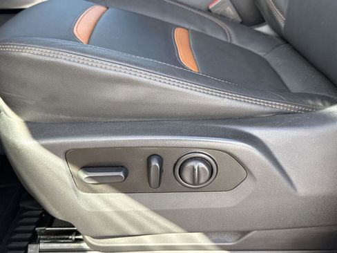 Used 2021 GMC Sierra 1500 AT4 w/ AT4 Value Package image 14