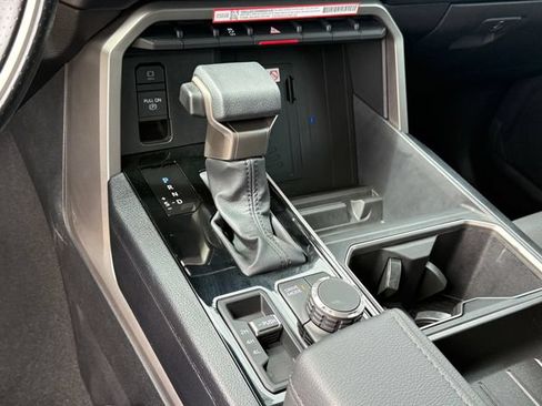 Used 2026 Toyota Tundra SR5 AWD/4WD image 20