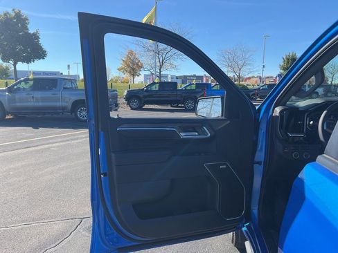 New 2025 Chevrolet Silverado 1500 RST w/ Convenience Package II image 7