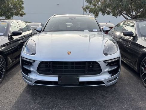 Used 2017 Porsche Macan GTS AWD/4WD image 2