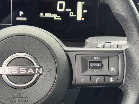 New 2026 Nissan Kicks SV image 22