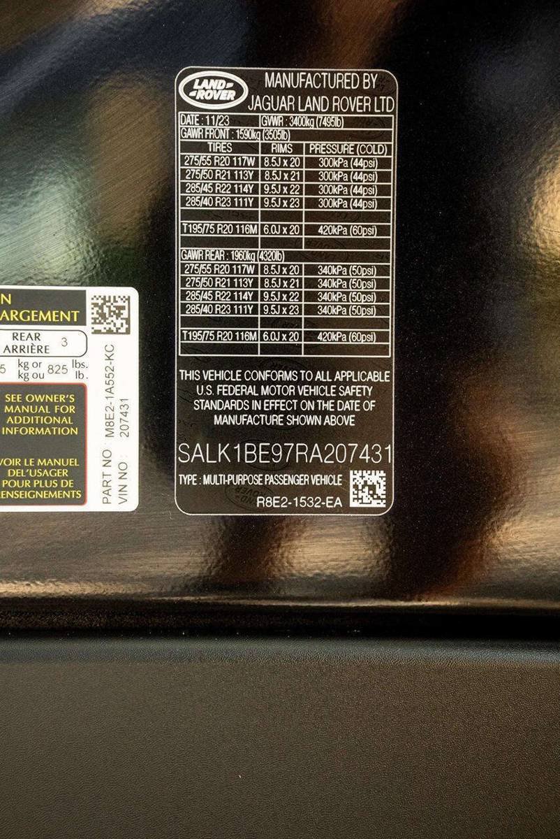 Used 2024 Land Rover Range Rover Long Wheelbase Autobiography AWD/4WD image 12