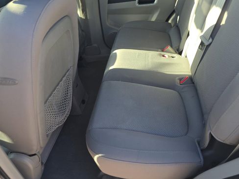 Used 2009 Saturn Vue XR image 15