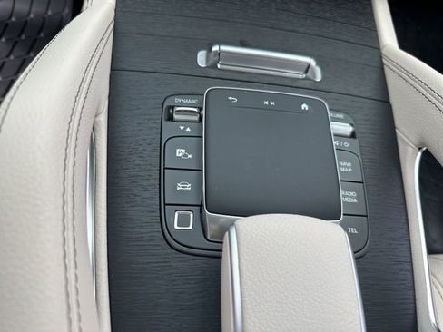 New 2026 Mercedes-Benz GLS 450 4MATIC image 16