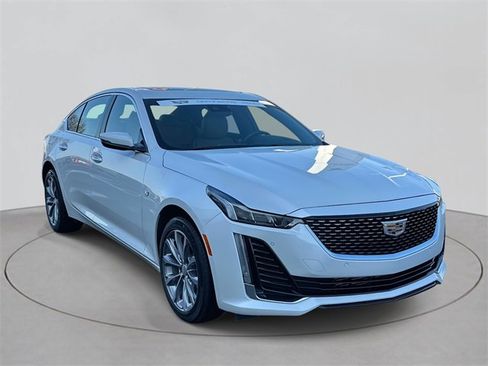 Certified 2023 Cadillac CT5 Luxury image 3
