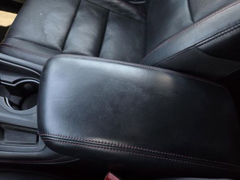 Used 2024 Dodge Durango GT RWD image 30