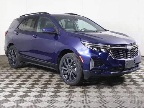 Used 2022 Chevrolet Equinox RS AWD/4WD image 46