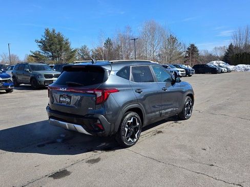 New 2026 Kia Seltos EX image 7
