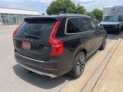 Used 2021 Volvo XC90 T6 Momentum w/ Advanced Package AWD/4WD image 4