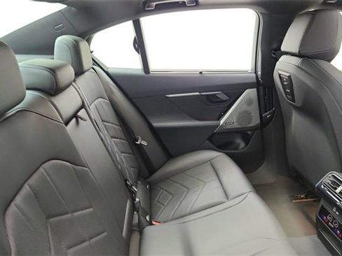 Used 2026 BMW 530i image 25