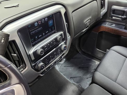 Used 2019 GMC Sierra 2500 SLE image 27