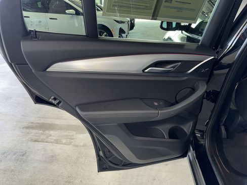 Used 2023 BMW X3 sDrive30i w/ Premium Package w/ZPA image 17