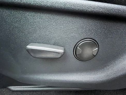 New 2025 Ford F150 Lightning XLT image 12