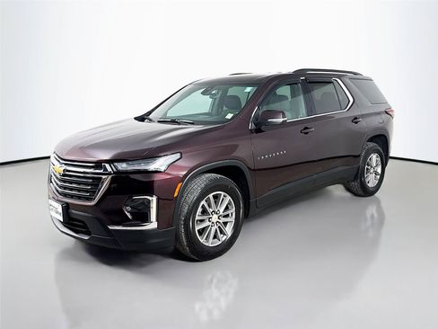 Used 2023 Chevrolet Traverse LT AWD/4WD image 5