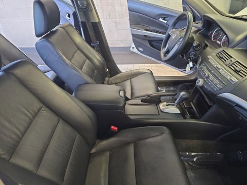 Used 2010 Honda Accord EX-L image 10