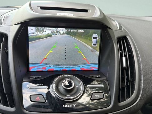 Used 2017 Ford Escape Titanium FWD image 17