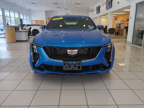Certified 2025 Cadillac CT5 V w/ Technology Package AWD/4WD image 3