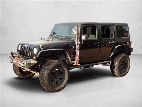 Used 2011 Jeep Wrangler Unlimited Sport AWD/4WD image 6