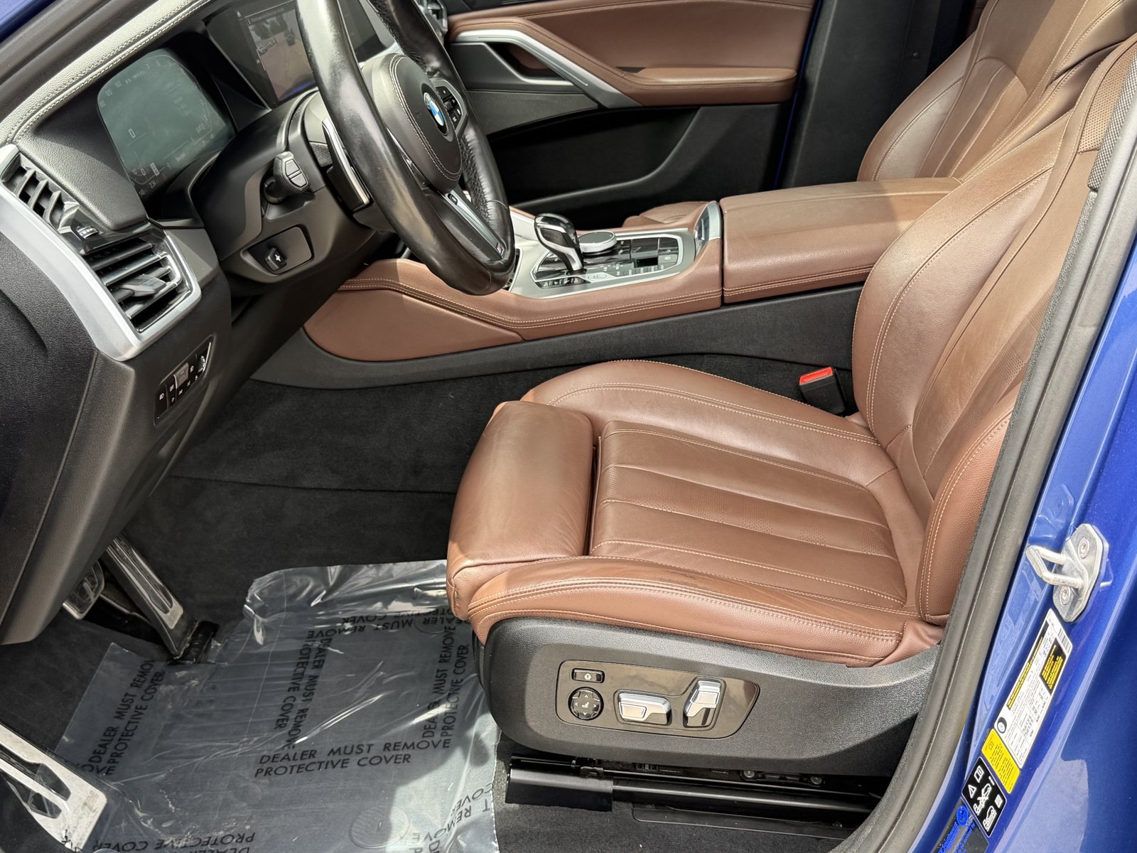 Used 2020 BMW X6 M50i w/ Premium Package AWD/4WD image 14