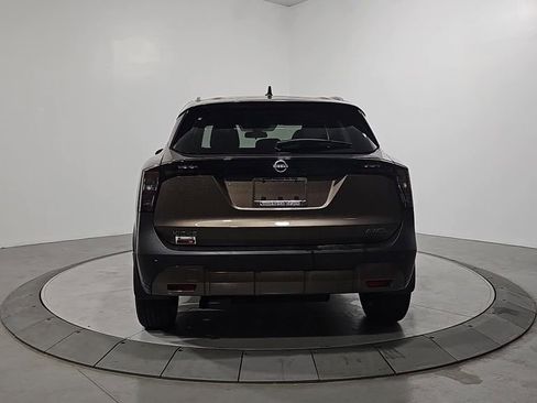 New 2026 Nissan Kicks SV image 4