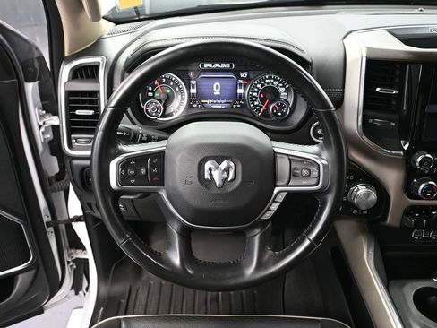 Used 2021 RAM 1500 Laramie AWD/4WD image 29