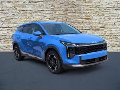 New 2026 Kia Sportage EX