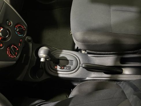 Used 2018 Nissan Versa Note S image 18