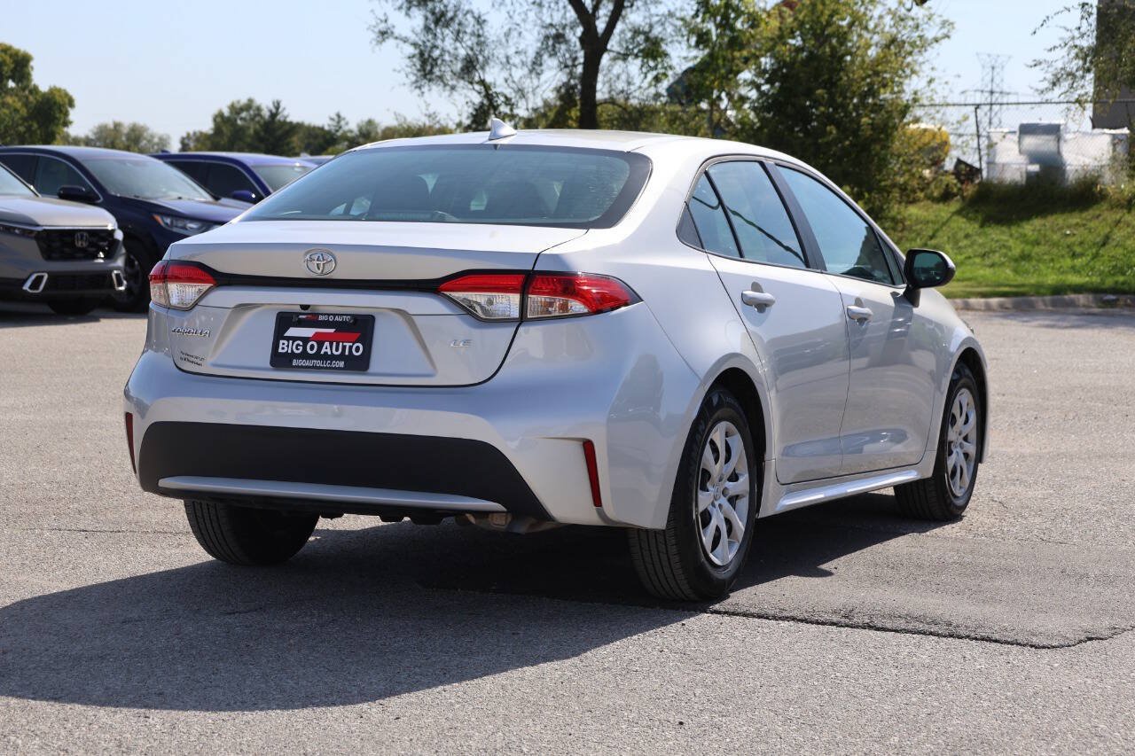 Used 2022 Toyota Corolla LE FWD image 9