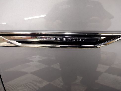 New 2026 Volkswagen Atlas Cross Sport SEL Premium R-Line image 6